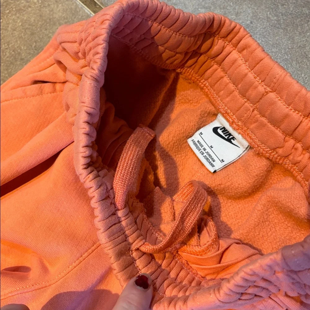 Nike drawstring waist